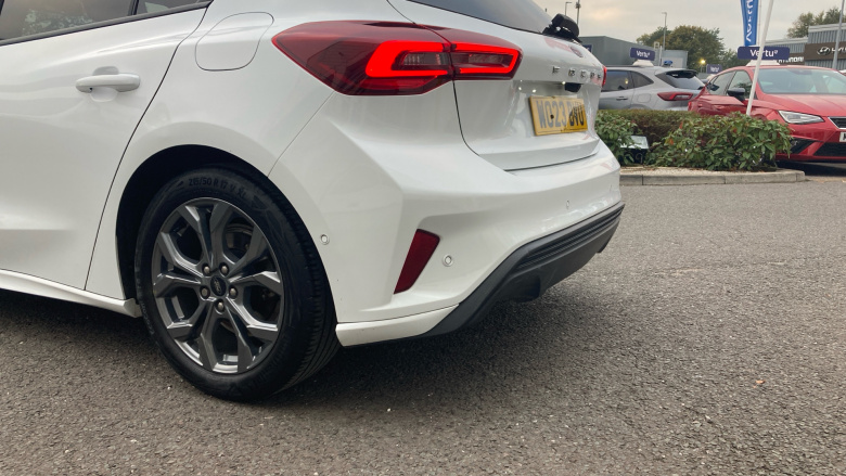 Ford Focus 1.0 EcoBoost ST-Line 5dr Petrol Hatchback